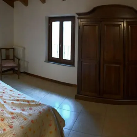Casa Baratta Borgo Medievale * Acquaria