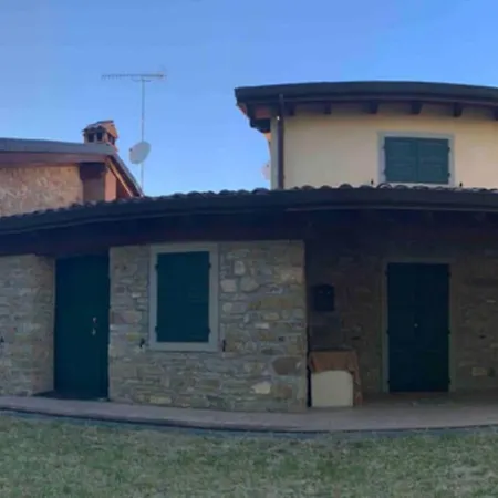 Chalet Casa Baratta Borgo Medievale Acquaria